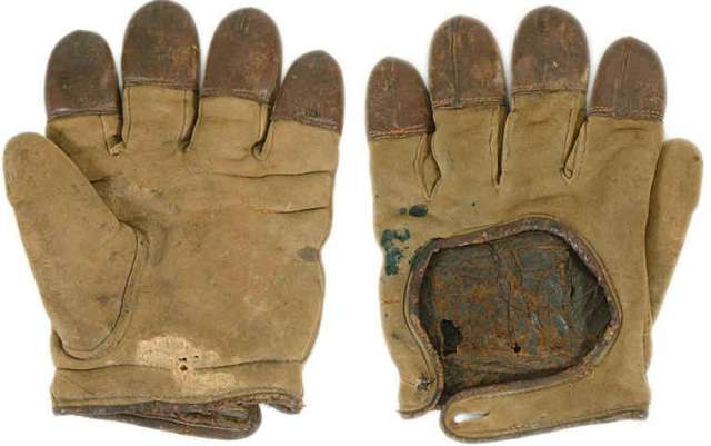 c. 1880's-90's Finger Tipped Glove